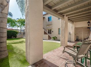 2245 Pacific Ave #2245, Long Beach, CA 90806