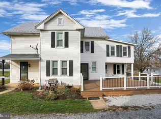 321 Oxford Rd, New Oxford, PA 17350