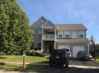 2154 Kemmerer Ln, Bolingbrook, IL 60490