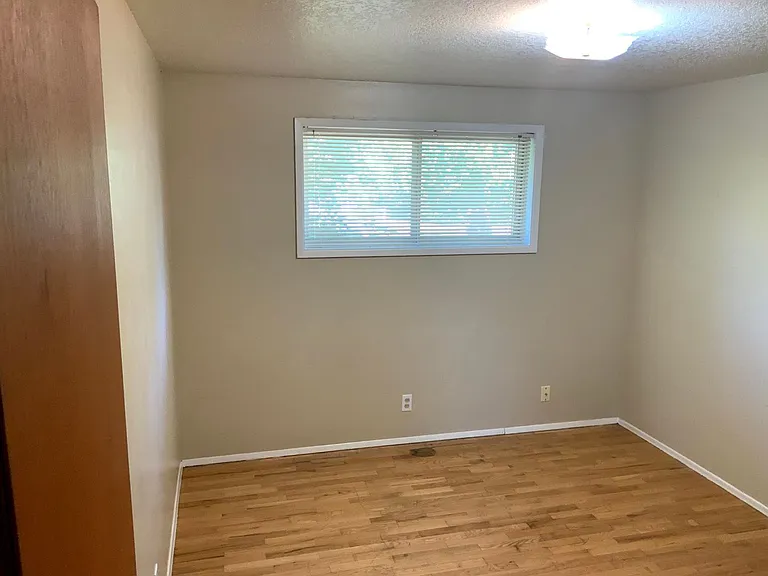 2755 Kalmia St — Photo 11