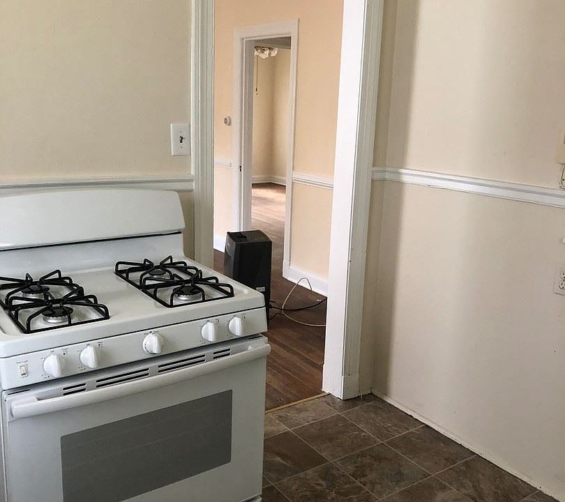 1st image of 3528 Missouri Ave