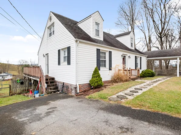 97 Bolling St, Castlewood, VA 24224