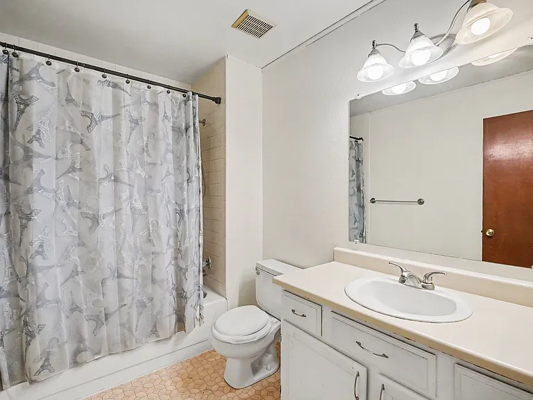 11560 Community Center Dr #76 — Photo 10