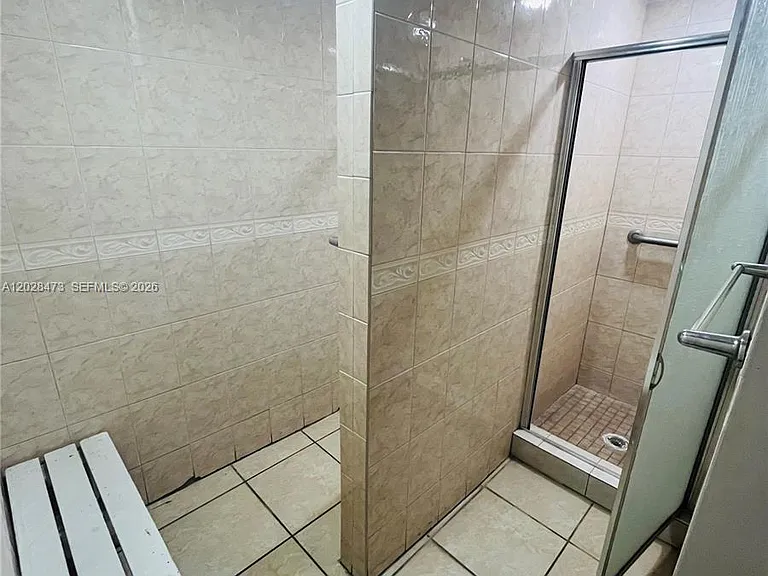 2655 Collins Ave #602 — Photo 25
