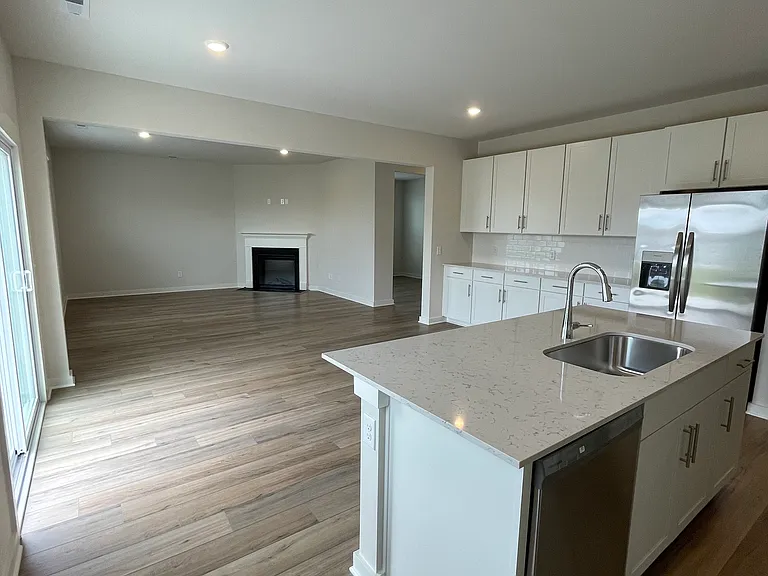 2458 Williams Ridge Dr — Photo 17