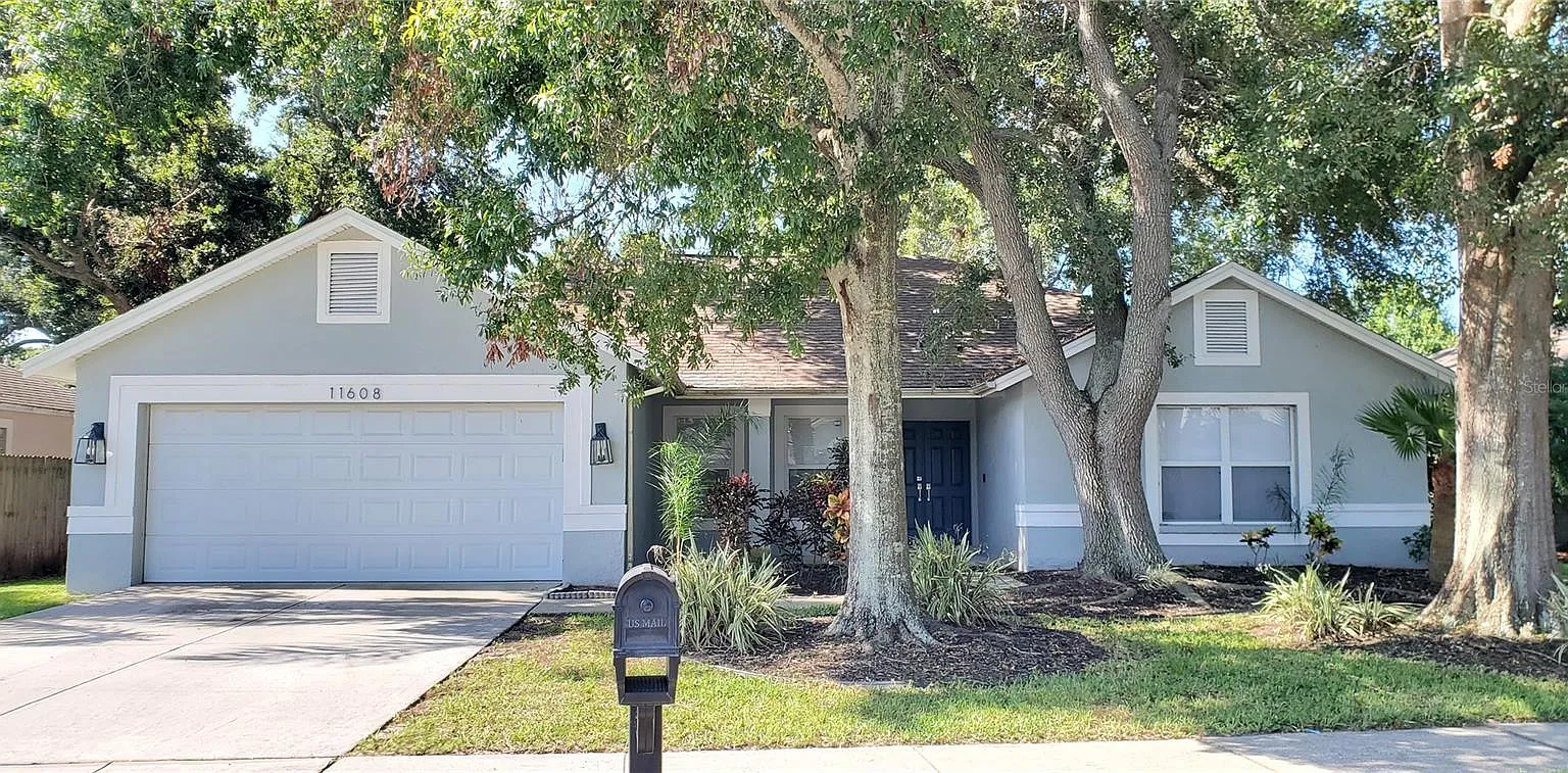 4 bed, 1875 sqft, $2,800 — Photo 1