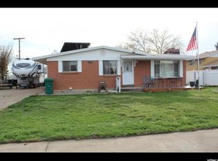 1733 N Matthew Dr, Layton, UT 84041