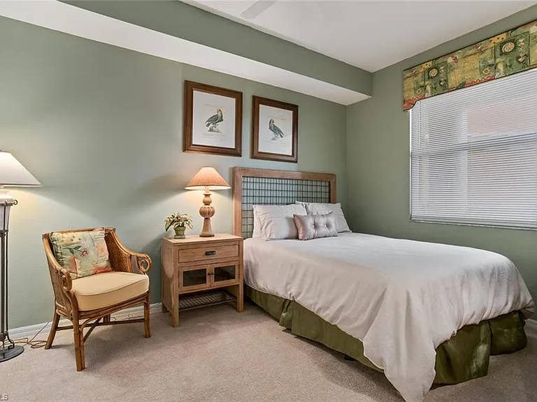 400 Flagship Dr #306 — Photo 12