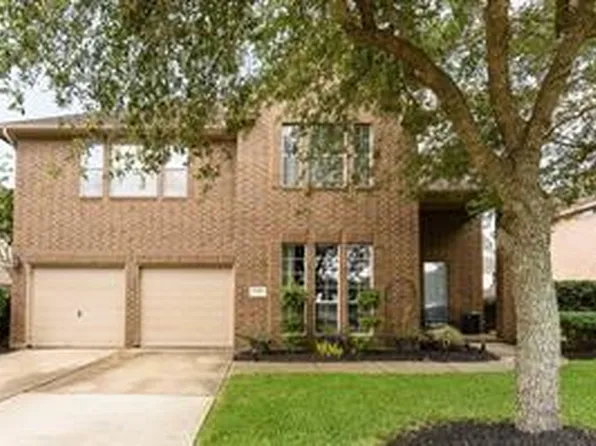 3905 Austin Lake Ct, Pearland, TX 77581