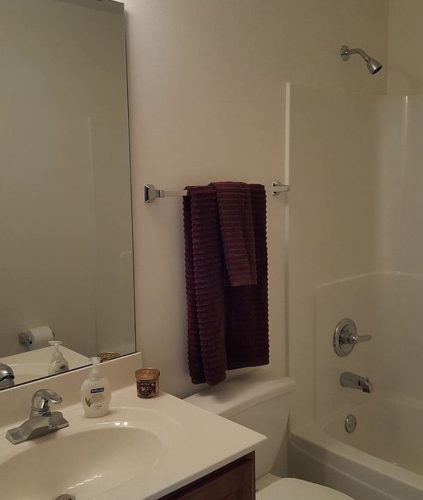 2nd image of 177 Killdeer Cir APT 301
