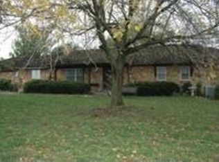 21280 Woodruff Rd, Weston, MO 64098