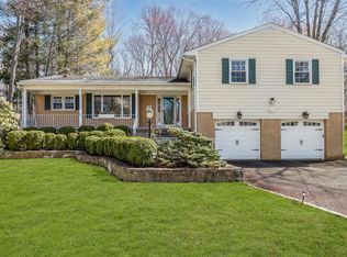 21 Hammond Rd, Rye, NY 10580