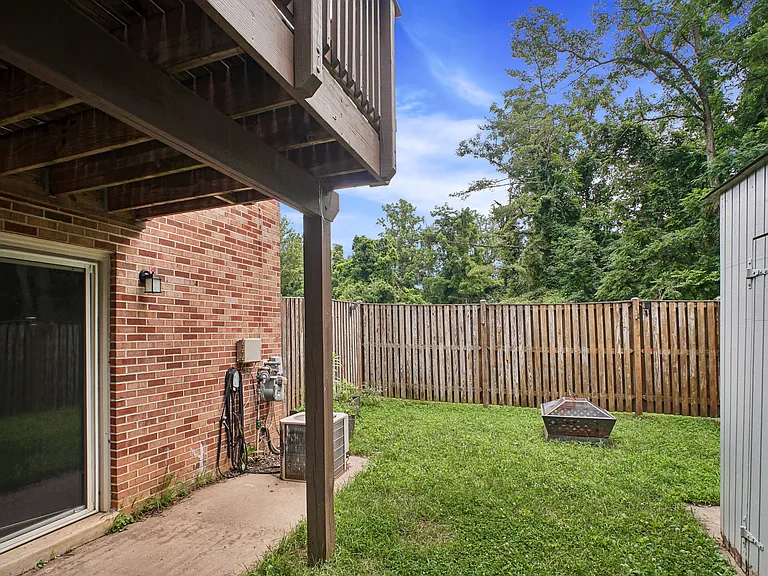 5128 Cliffhaven Dr — Photo 39