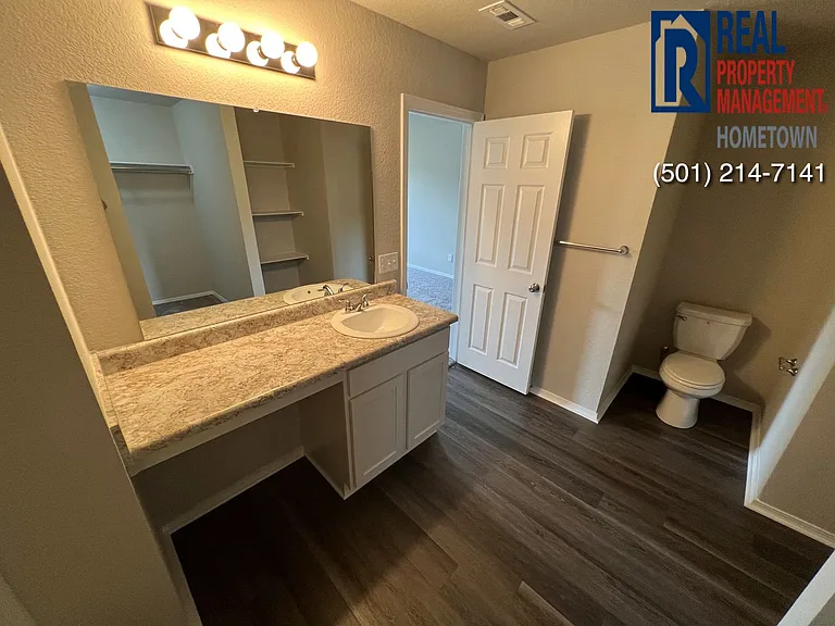 1956 Auburn Hills Dr — Photo 8