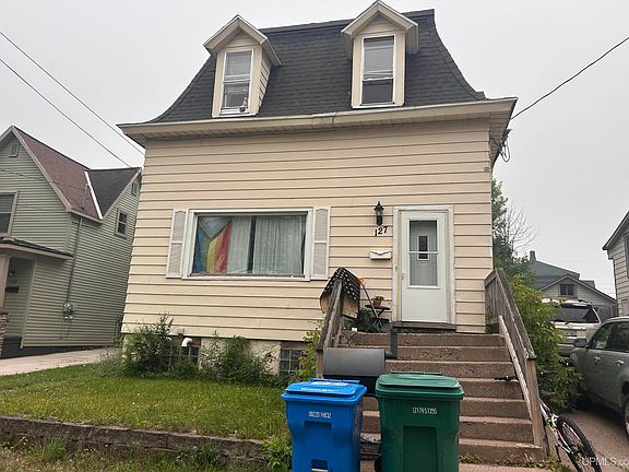 2nd image of 127 W Arch St
