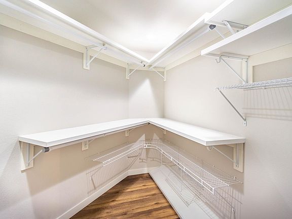 4th image of 3106-1625 Larimer St #3106