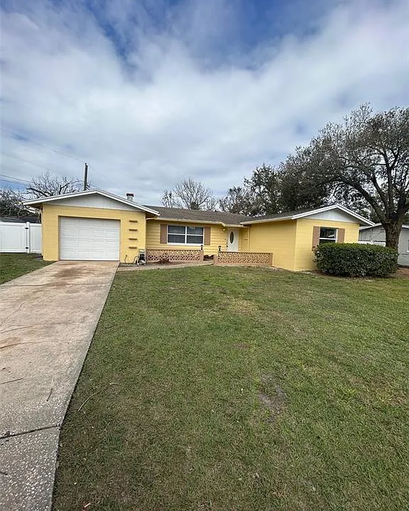 3629 Hedgewood Dr