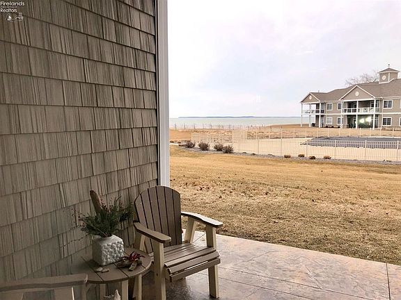 5th image of 3137 N Beach Towne Ct