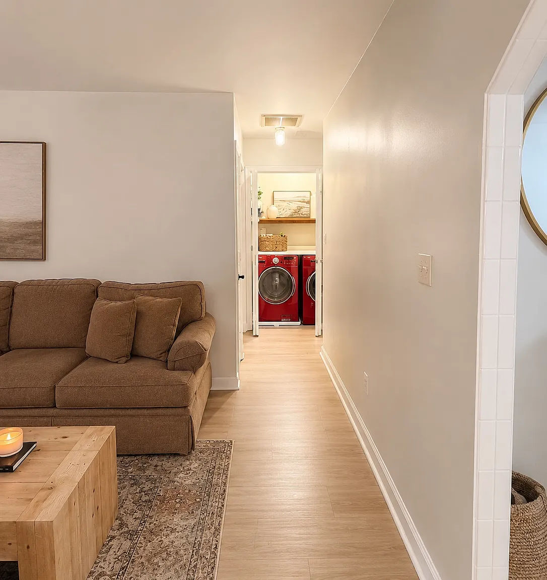 2 bed, 900 sqft, $1,800 — Photo 4