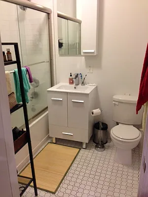 Rented by Elite NY Holdings | media 30