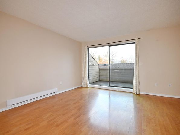 8160 Colonial Dr #205, Richmond, BC V7C 4T7
