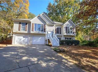 15 Roving Hills Cir, Cartersville, GA 30121