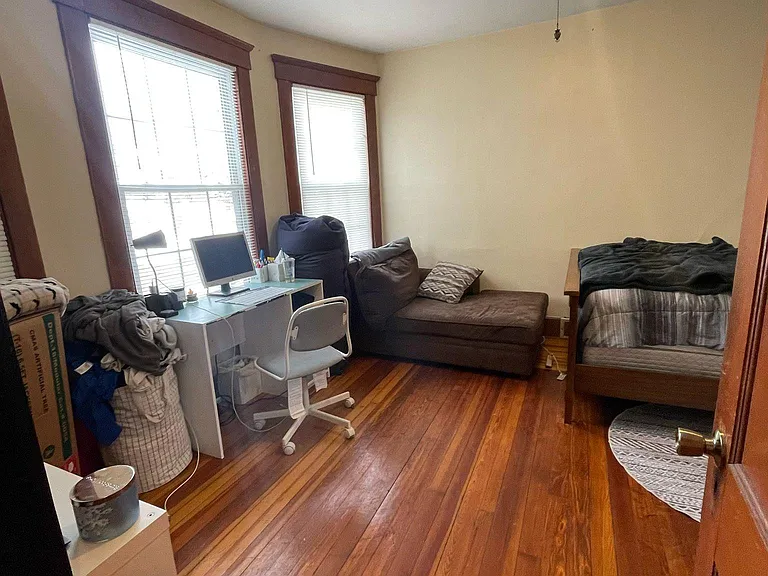 357 Ellsworth Ave — Photo 10