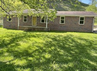 3548 Old Bottom Rd, Lafayette, TN 37083