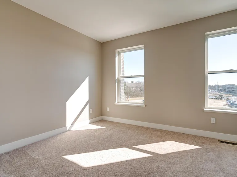 4460 Tuller Ridge Dr — Photo 19