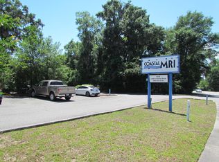 1319 Ladys Island Dr, Port Royal, SC 29935