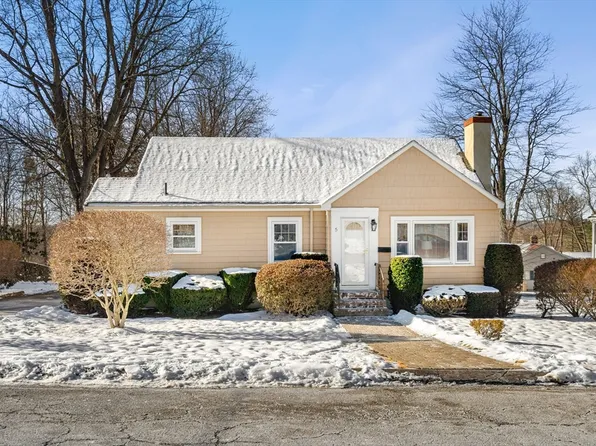 5 Hillcrest Rd, Danvers, MA 01923