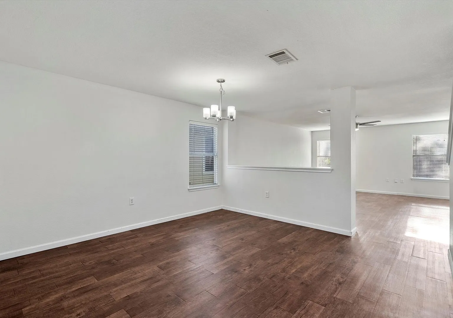 3516 Sand Dunes Ave, Austin, Texas 78744 — Photo 3