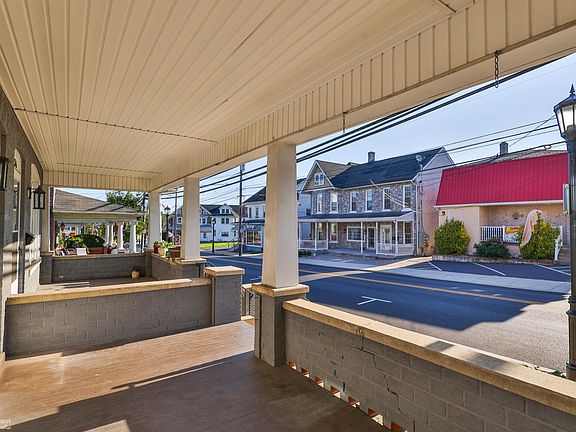 4th image of 38 S Main St