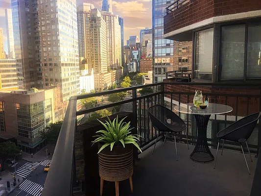 Rented by Corcoran | media 37