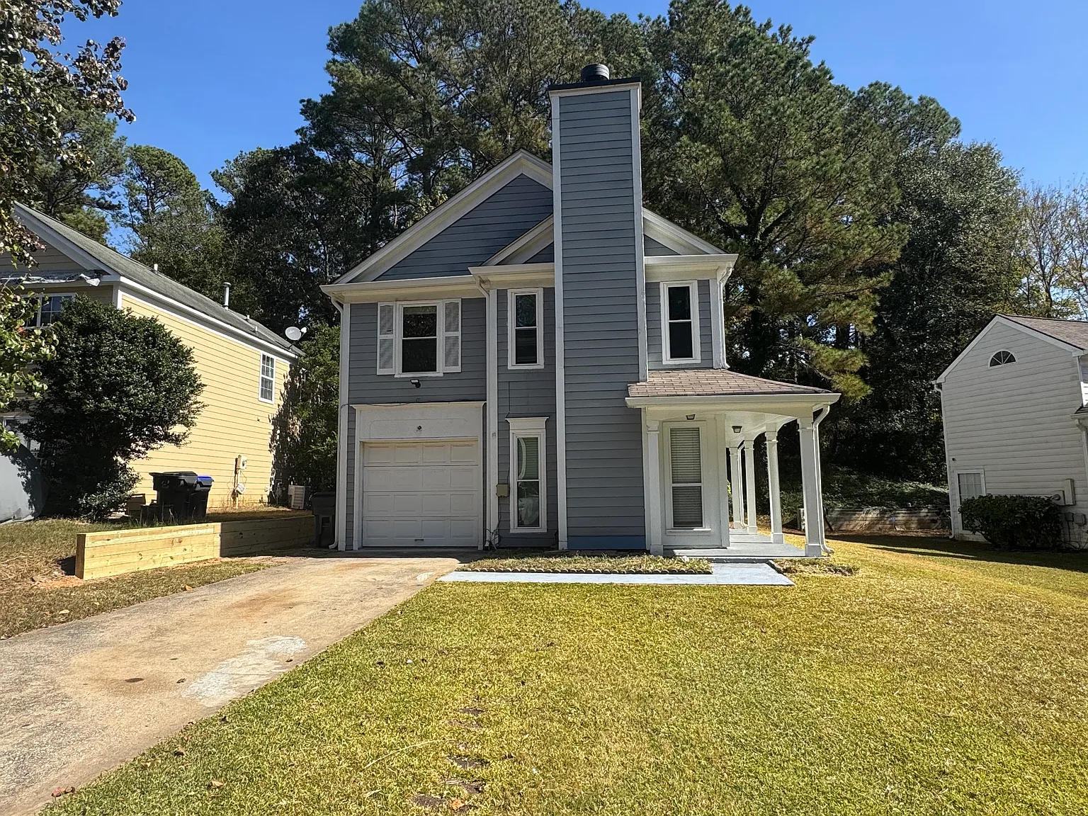 3 bed, 2.5 bath, 1488 sqft, $1,950 — Photo 3