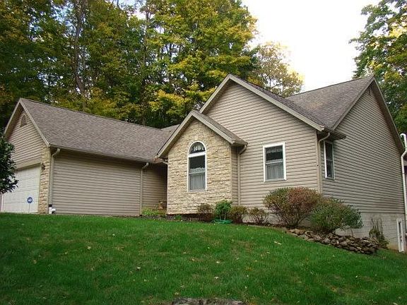 2nd image of 3570 Apple Valley Dr