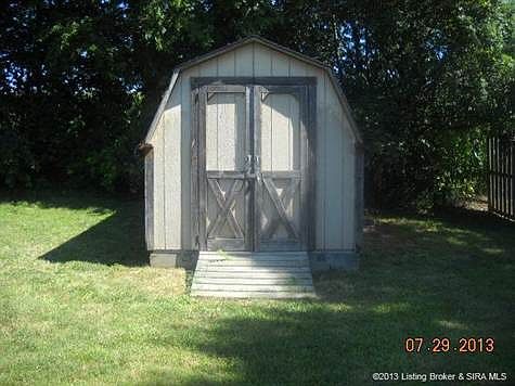 4th image of 130 E Oak Dr