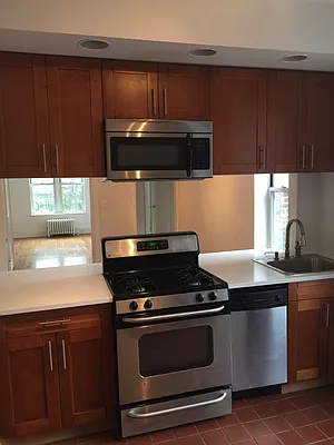 Rented by Flatiron Real Estate Advisors LLC | media 10