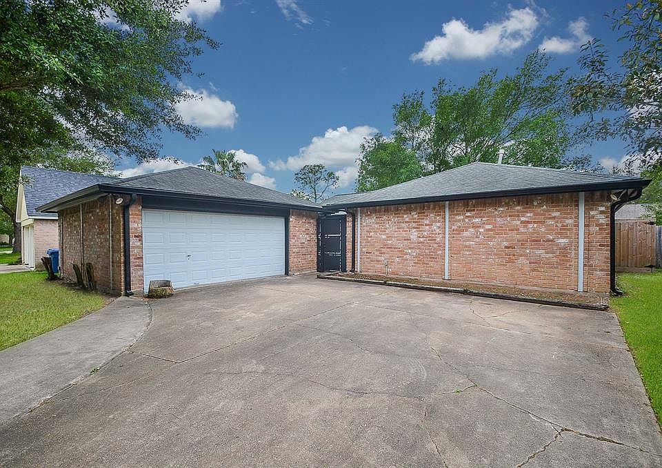 1st image of 7910 Corrales Dr