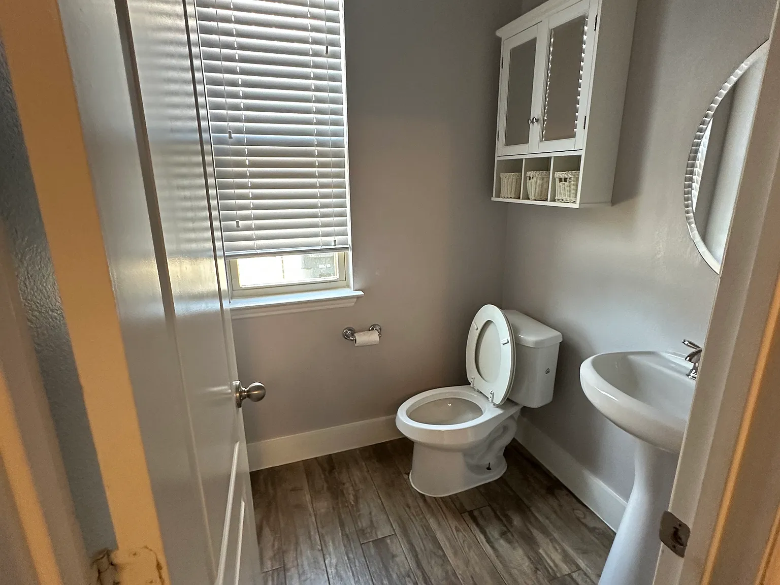 4 bed, 3.5 bath, 2756 sqft, $3,100 — Photo 4
