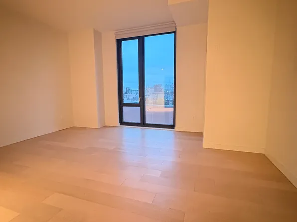 491 Keap Street image 6 of 17