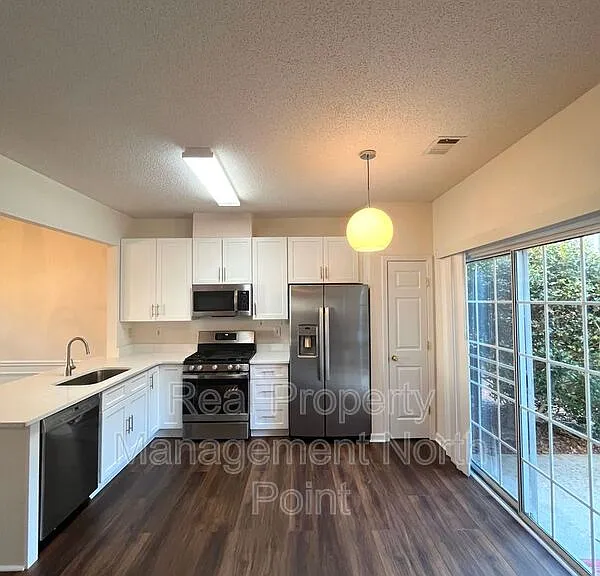 5305 Falling Water Ter — Photo 10