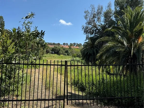 441 S Peralta Hills Dr #10, Anaheim, CA 92807