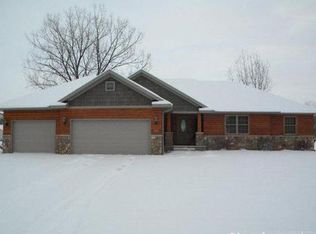 8538 1st Ave NW, Rice, MN 56367