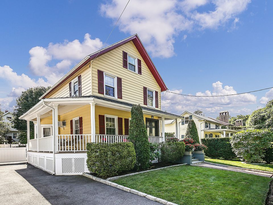 222 First ave,pelham,ny,10803 ( 002of 39).jpg
