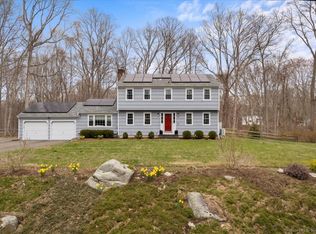 14 Timber Ridge Rd, Madison, CT 06443