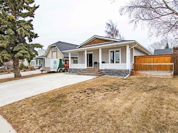 171 S Barrett Dr, Red Deer, AB T4R 1H3