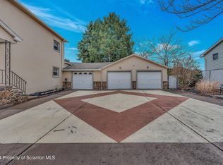 319 4th Ave, Scranton, PA 18505