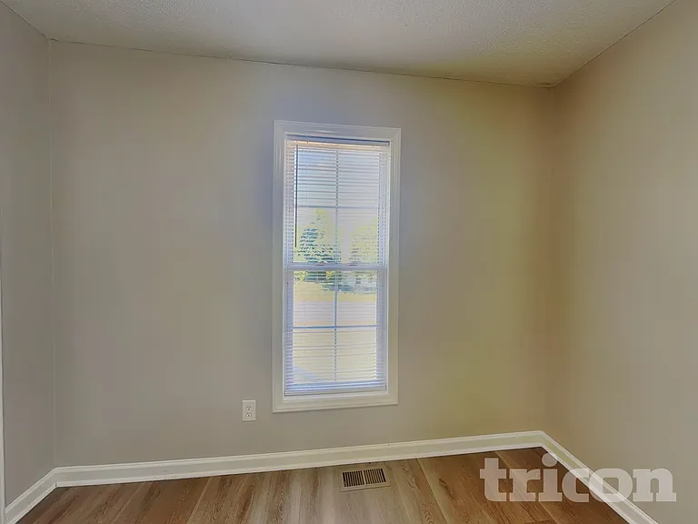 1203 Delham Rd — Photo 9