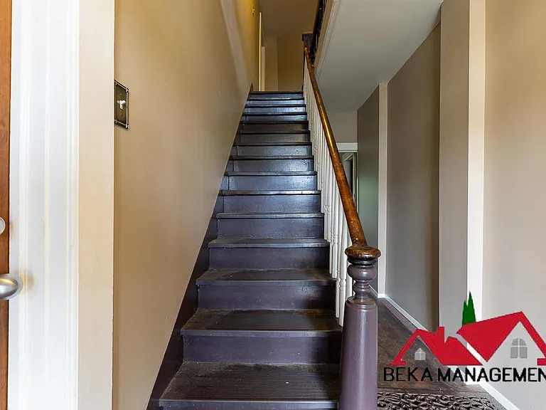 941 Starkweather St #5 — Photo 2